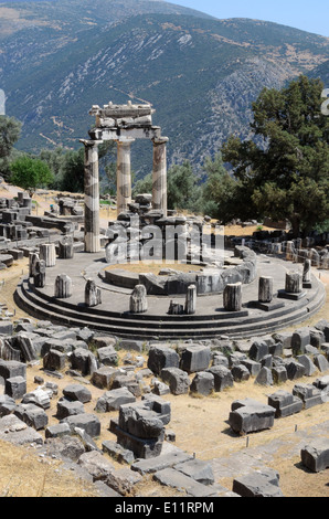 Tholos im Heiligtum der Athena Pronoia in Delphi Stockfoto