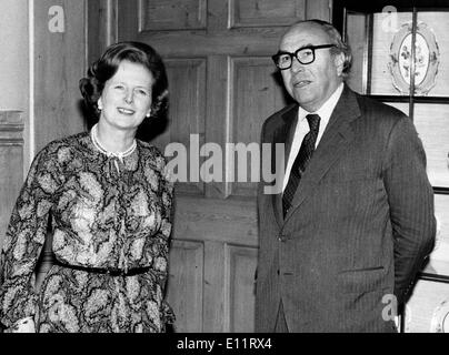 Margaret Thatcher trifft Roy Jenkins Stockfoto