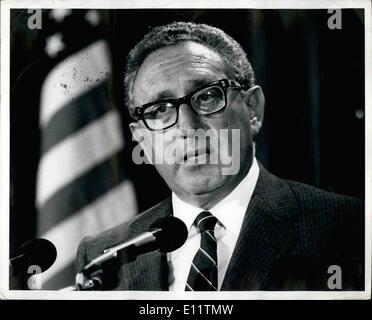 7. Juli 1980 - Henry Kissinger auf einer Pressekonferenz in der Cobo Hall. Detroit Michigan während der Republikaner. Stockfoto