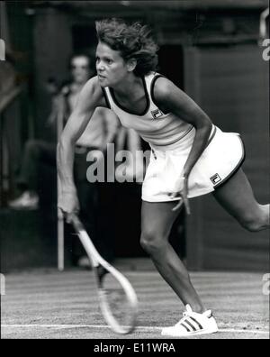 6. Juni 1980 - gewinnt Wimbledon Tennis Evonne Cawley; Foto zeigt Evonne Cawley gesehen im Spiel gegen Sharon Walsh (USA) in Wimbledon gestern Miss Cawley 6-1, 6-2 gewonnen. Stockfoto