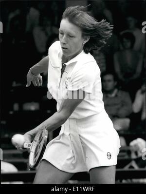 6. Juni 1980 - gewinnt Wimbledon Tennis Martina Navratilova. Foto zeigt: Martina Navratilova bei ihrem Match gegen Miss K. Jordan, ein Landsmann auf Platz Nr. 1 in Wimbledon heute gesehen. Martina gewonnen. Stockfoto