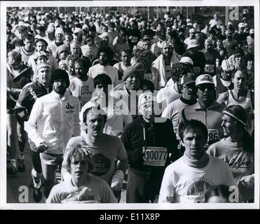 10. Oktober 1980 - fand Beginn der New-York-City-Marathon mit mehr als 16.000 Läufer heute um die Verrazano-Narrows-Brücke auf Staten ISland. Stockfoto