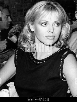 Schauspielerin BRITT EKLAND in der Disco Starbuck in New York. Stockfoto