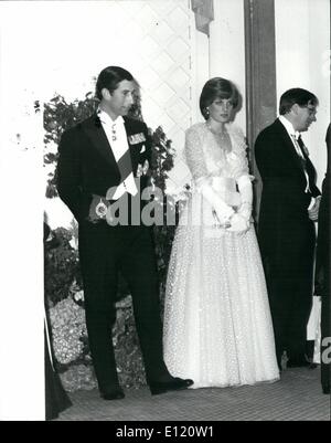 6. Juni 1981 - gab Prinz Charles und Lady Diana Dine mit King Khaled letzte Nacht im Claridges in London, King Khaled aus Saudi Arabien, der auf einem Staatsbesuch in Großbritannien ist, ein Bankett für die Queen und Prinz Philip und andere Mitglieder der königlichen Familie. Foto zeigt: Lady Diana und Prinz Charles im Bild während der letzten Nacht Bankett im Claridges. Stockfoto