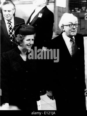 Premierministerin Margaret Thatcher im Parlament Stockfoto