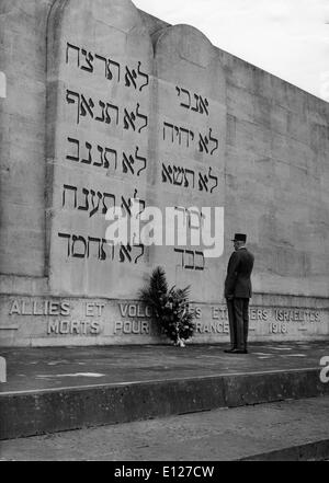 1. April 2009 - London, England, Vereinigtes Königreich - Charles André Joseph Marie de Gaulle Stockfoto