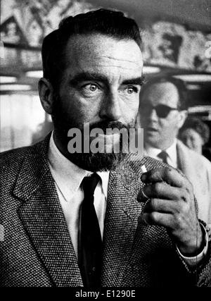1. April 2009 - London, England, Vereinigtes Königreich - EDWARD MONTGOMERY CLIFT mit Bart (17 Oktober, 1920ÐJuly 23, 1966) war ein US-amerikanischer Schauspieler. Er war bekannt für seine grüblerischen, sensibel und Arbeiterklasse Charakterrollen. Er erhielt einen Akademie-Preis für besten stützenden Schauspieler und vier Oscar-Nominierungen im Laufe seiner Karriere. (Bild Kredit: KEYSTONE Bilder USA/ZUMAPRESS.com) Stockfoto