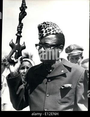 21. Dezember 2011 - Mobutu Sese Seko Kuku Mgbendu Wa Za Banga, Präsident von Zaira, geboren 1930. Ausgebildete Loopoldville und Coquilhatville. Minister für nationale Verteidigung, 1960. Chef des Stabes, 1960. Commander in Chief, 1961. Präsident 1981. Stockfoto