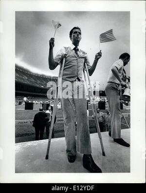 26. Februar 2012 - Yankee Stadium, New York City. Bicentennial God Bless Amenies Festival der Vereinigungskirche Rev Sun Myung Moon. Behinderte Jugendliche unter den Teilnehmern. Stockfoto