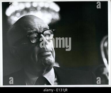 26. Februar 2012 - Sommer John J. Wilson bei den Watergate-Anhörungen, 1973 Stockfoto