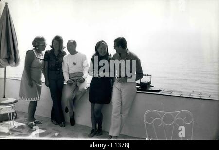 29. Februar 2012 - ist die niederländische Königsfamilie Spending Time In Porto Ercole: Königin Juliana der Niederlande und Prinz Bernard und ihre Tochter Irene und Margriet mit ihrem Ehemann Piet Van Vollenhoven, verbringen Zeit in Porto Ercole, wo sie eine Villa haben '' happy Elefant " Stockfoto