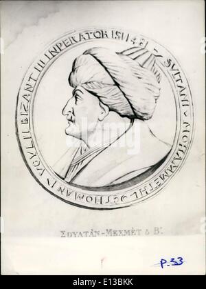 29. Februar 2012 - sephardischen Juden in der Türkei. Schwarz / weiß Druck (A) Sultan Mehmet II: Sultan Mehmet II. Fatih aufgerufen. '' Die Eroberer '', Konstantinopel im Jahre 1453 erobert. Er gründete das Millet-System, Gewährung von Religionsfreiheit und interne Selbstverwaltung zu seinem nicht - islamischen Themen. Diese Bedingungen ebnete den Weg für die sephardischen Juden, die im Osmanischen Reich nach der Vertreibung aus Spanien 1492, kamen so dass sie ihre Religion, ihre Bräuche zu halten und insbesondere ihre 15. Jahrhundert Spanisch Sprache, noch heute in der Türkei gesprochen. Stockfoto