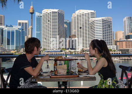 Sydney Australien, Darling Harbour, Hafen, Cockle Bay, Harbourside Shopping Centre, Zentrum, Restaurant Restaurants Essen Essen Essen Cafe Cafes, Tisch, Aussicht, asiatischer m. Stockfoto