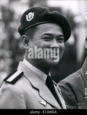 27. März 2012 - Top Militärjunta Führer von Südvietnam. Große allgemeine Ton, dass Dinh, Minister für Sicherheit und 2. stellvertretender Vorsitzender der Junta. Stockfoto