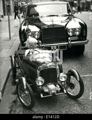 31. März 2012 - Launch von betrifft 'Blower' Bentley 1929.: The D. Maynell betrifft 'Blower' Bentley 1929 - ein Spuer Spielzeug die Stockfoto