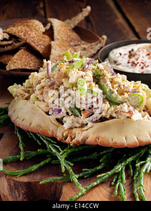 Pikante Krabben Chili Mayo mit French toast Stockfoto