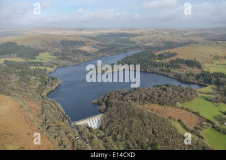 Eine malerische Luftaufnahme des Burrador Stausees, in der Nähe von Plymouth UK Stockfoto