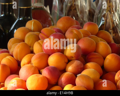 Obst und Gemüse Markt in Ajaccio, Korsika Stockfoto