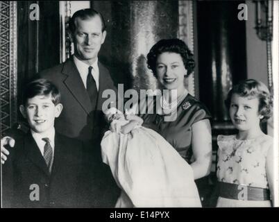 April 18, 2012 - Queen Elizabeth, Herzog von Edinburgh, Prinz Philip, Prince Charles Prinzessin Anne und b Prinzessin Andrew. Stockfoto