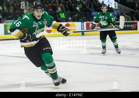 Nicolas Aube-Kubel im Val d ' or in Spiel Aktion bei den 2014-Memorial-Cup am 20. Mai 2014, in London, Ontario, Kanada. Val-d ' or QMJHL ging auf in den Kampf zurück aus einem zwei Tor Rückstand auf das Spiel in der Overtime zu gewinnen. Stockfoto