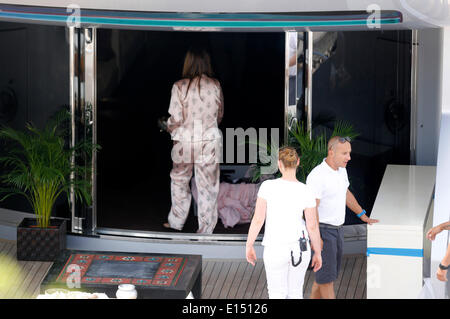 Eva Dueringer Cavalli Auf der Yacht von Roberto Cavalli Im Yachthafen. Cannes, 21.05.2014/picture Allianz Stockfoto