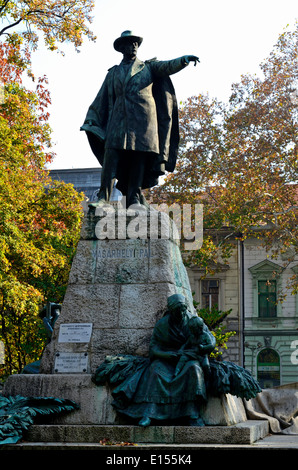 Szeged, Ungarn Széchenyi-Platz, Pál Vásárhelyi statue Stockfoto