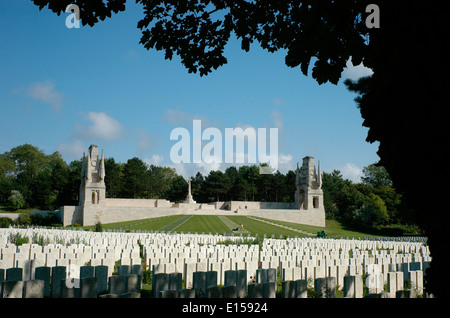 AJAXNETPHOTO. ETAPLES - FRANKREICH. COMMONWEALTH-KRIEG GRAB FRIEDHOF BEFINDET SICH AUF DER D940 VON BOULOGNE NACH LE TOUQUET. FOTO: JONATHAN EASTLAND/AJAX REF: RD50109 / 532 Stockfoto