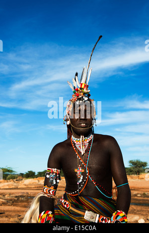Ein Samburu Krieger (Moran) im Norden Kenias. Stockfoto