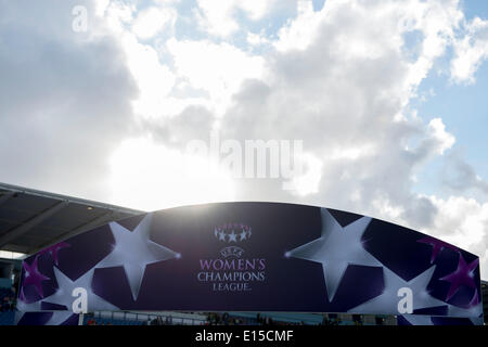 Lissabon, Portugal. 22. Mai 2014. Gesamtansicht Fußball: UEFA Womens Champions League Finale match zwischen Tyreso FF 3-4 VfL Wolfsburg im Estadio Do Restelo in Lissabon, Portugal. © Maurizio Borsari/AFLO/Alamy Live-Nachrichten Stockfoto