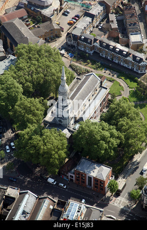 Luftaufnahme von St. Leonards Shoreditch Kirche in East London Stockfoto