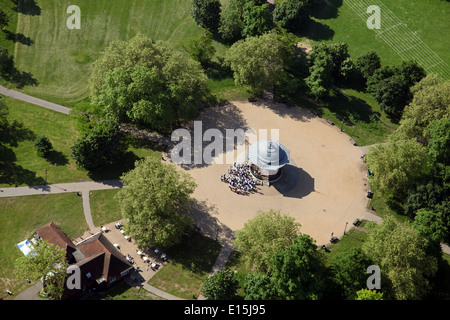 Luftbild von der Musikpavillon auf Clapham Common in Süd-west-London Stockfoto