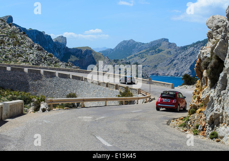 Autos auf Straßen in Mallorca Spanien Stockfoto