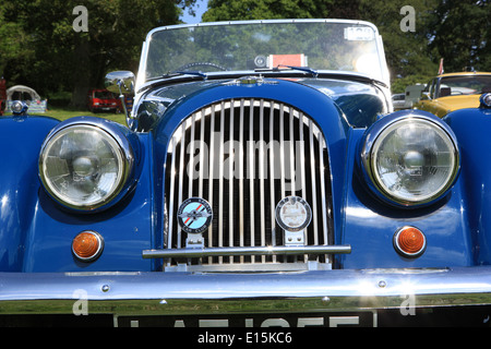 Ein Morgan-Sportwagen auf der Classic Car show Boconnoc Estate in der Nähe von Lostwithiel Cornwall Stockfoto