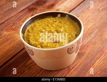 Masoor Dal - rote Linsen-Curry, indisches Gericht Stockfoto