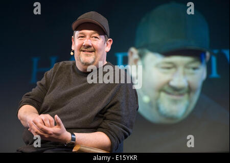 Michael Pennington spricht über seine buchen immer Johnny Vegas auf der Bühne 2014 Hay Festival © Jeff Morgan Stockfoto