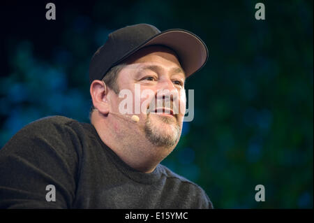 Michael Pennington spricht über seine buchen immer Johnny Vegas auf der Bühne 2014 Hay Festival © Jeff Morgan Stockfoto