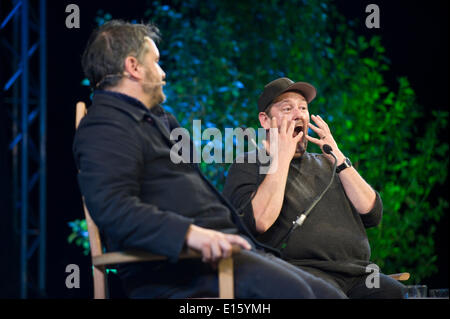 Michael Pennington spricht über seine buchen immer Johnny Vegas auf der Bühne 2014 Hay Festival © Jeff Morgan Stockfoto