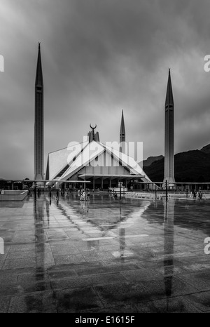 Die Faisal-Moschee ist die größte Moschee in Pakistan, befindet sich in der nationalen Hauptstadt Islamabad Stockfoto