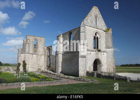 Die Zisterzienser-Abtei von Notre-Dame-de-Ré, auch bekannt als Les Chateliers befindet sich auf der Ile de Re vor der Westküste von Frankreich Stockfoto