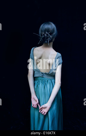 Rückseite Porträt der jungen Frau Stockfoto