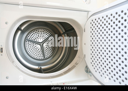 Waschmaschine Closeup mit geöffneten Runde Tür Stockfoto