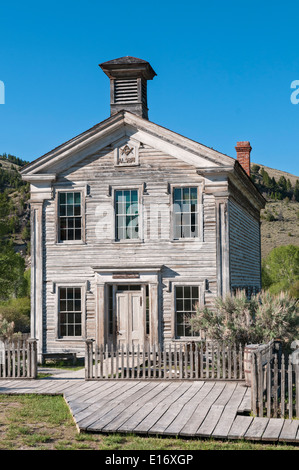 Montana, Bannack Staatspark, 19C Goldbergbau Geisterstadt, Freimaurer-Loge / Schulhaus Stockfoto