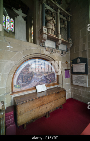 Malerei in der Allerheiligen Kirche, Gresford, mit Szenen aus der Gresford Zeche Katastrophe und Rettung von 1934. Stockfoto