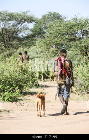 Afrika, Tansania, Lake Eyasi, Hadza Jäger AKA Hadzabe Stamm Stockfoto