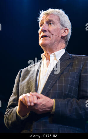 Jeremy Paxman sprechen über das Leben in Großbritannien während des ersten Weltkriegs auf der Bühne bei Hay Festival 2014 © Jeff Morgan Stockfoto