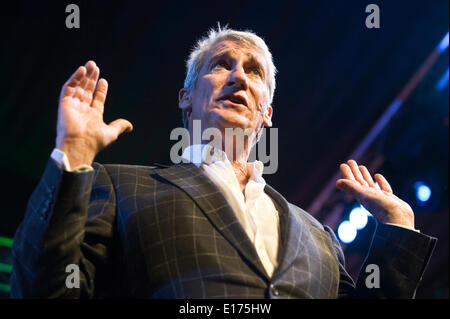 Jeremy Paxman sprechen über das Leben in Großbritannien während des ersten Weltkriegs auf der Bühne bei Hay Festival 2014 © Jeff Morgan Stockfoto