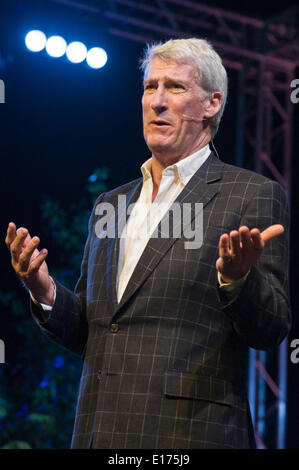 Jeremy Paxman sprechen über das Leben in Großbritannien während des ersten Weltkriegs auf der Bühne bei Hay Festival 2014 © Jeff Morgan Stockfoto