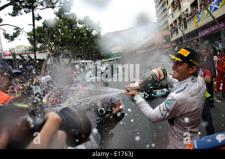Monte Carlo, 25. Mai 2014. Nico Rosberg feiert die Formel 1 Grand Prix von Monaco, Monte Carlo zu gewinnen. Bildnachweis: Kevin Bennett/Alamy Live-Nachrichten Stockfoto