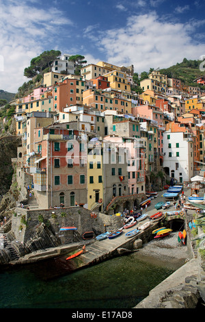 Die Fischerei Dorf Riomaggiore, Ligurien, Italien. Stockfoto