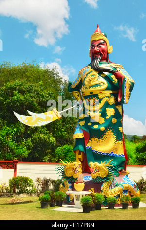 Krieger-Statue in Hainan chinesischen Tempel, Koh Samui, Thailand Stockfoto